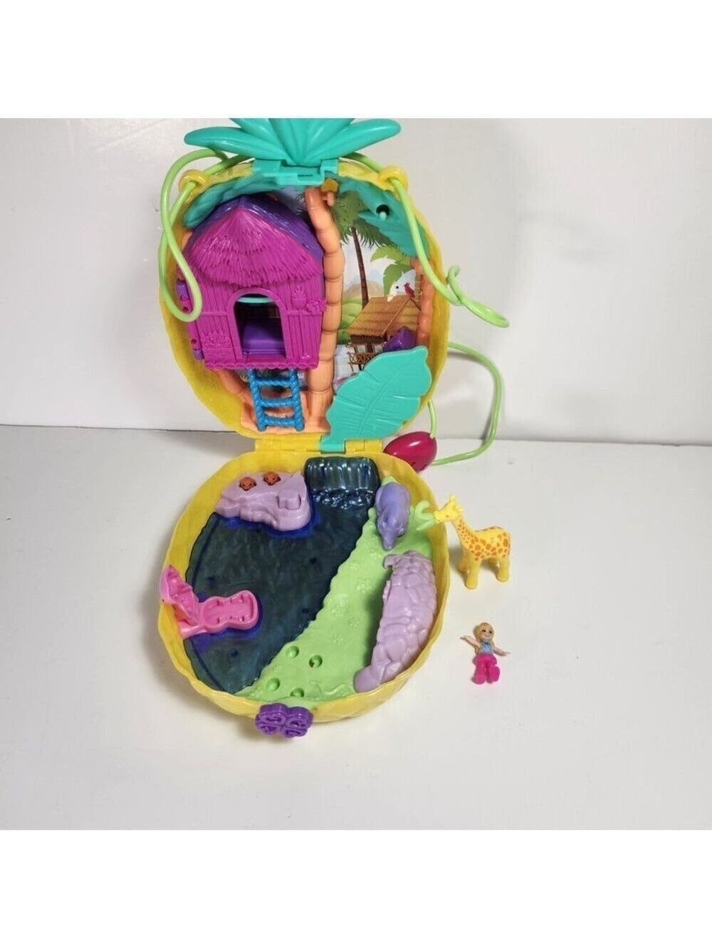 Polly Pocket Tropicool Pineapple Wearable Purse Compact Toy Playset 2019 Mattel